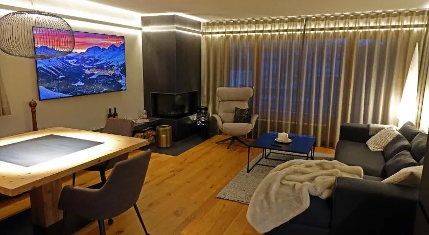 Ferienwohnung Champfèr - Image 1