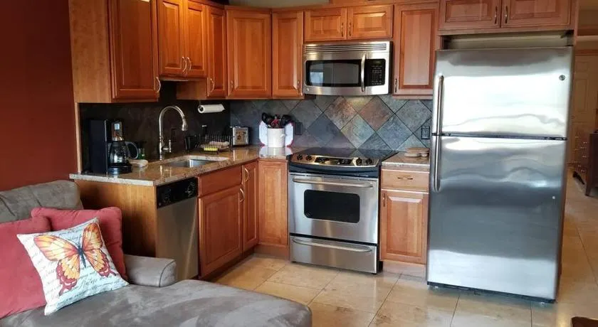 Lake Chelan View Condo in Downtown near Beach! - Image 1