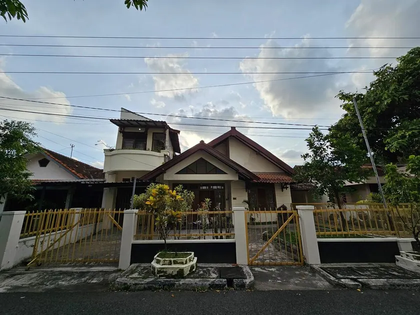 Balapan House (3 BR Javanese Classic Home) - Image 1