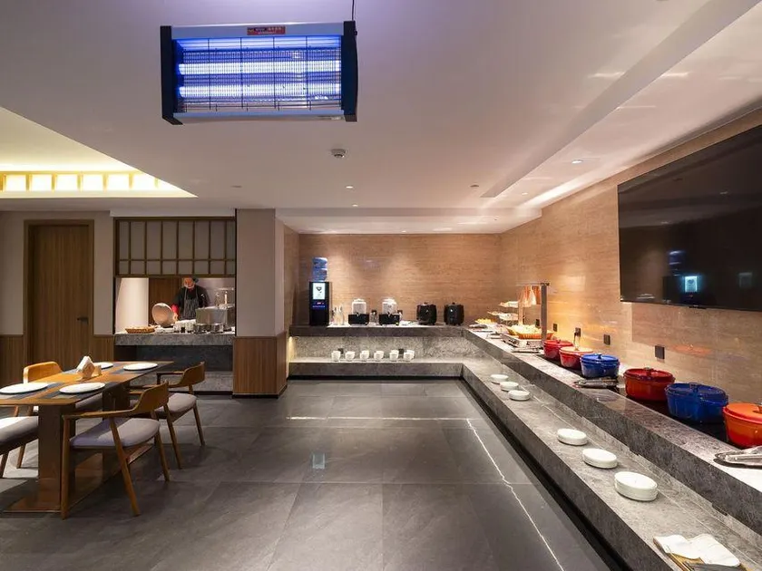 Qianna Hotel (Anyang Neihuang County Government) - Image 1