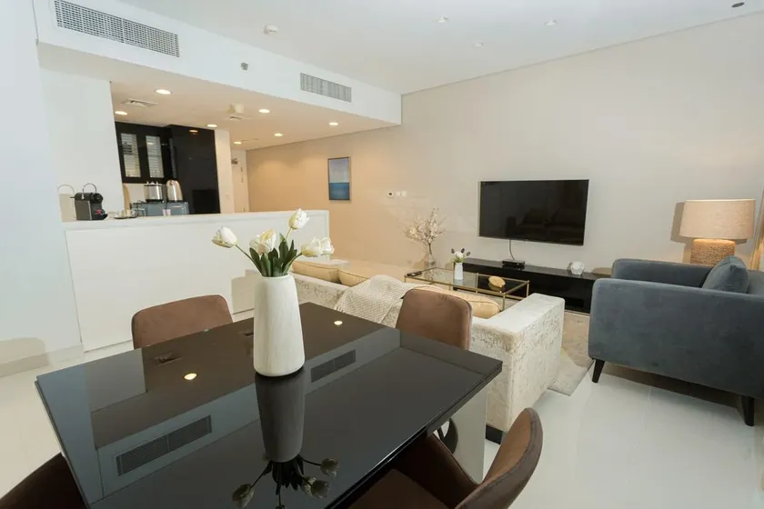 OSKENA Vacation Homes-One bedroom heart of Downtow - Image 1