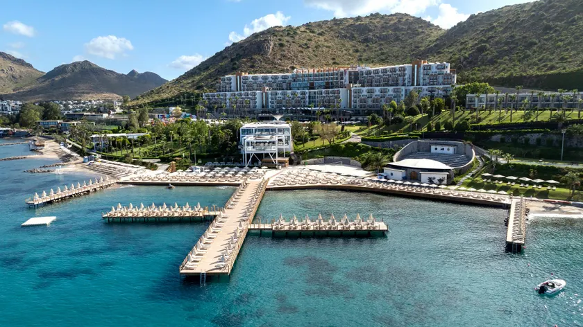 Kefaluka Resort - Image 1
