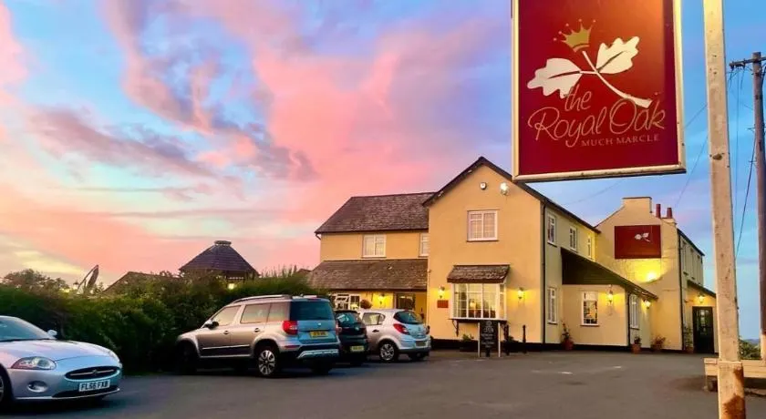 Shepherds Gate at The Royal Oak Much Marcle - Image 1