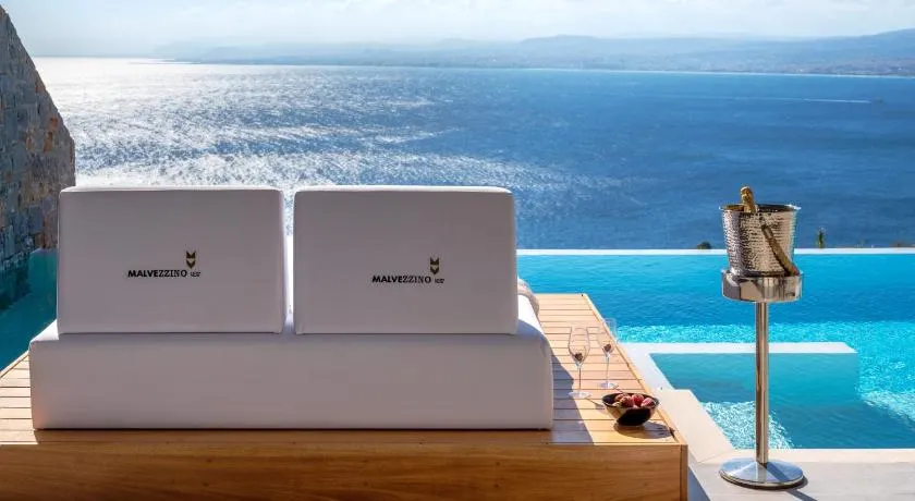 Malvezzino Luxury Villas - Image 1