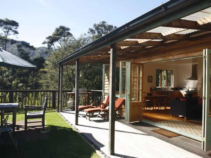 Driving Creek Villas - Image 1