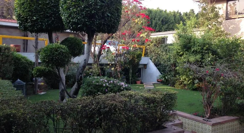 Grupo Kings Suites - Bosque de Duraznos 72 - Image 1