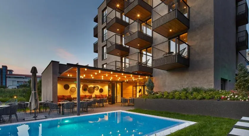Amara Sugar Hotel - Image 1
