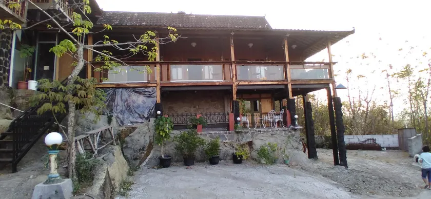 Omah Singo Stay & Resto Yogyakarta - Image 1