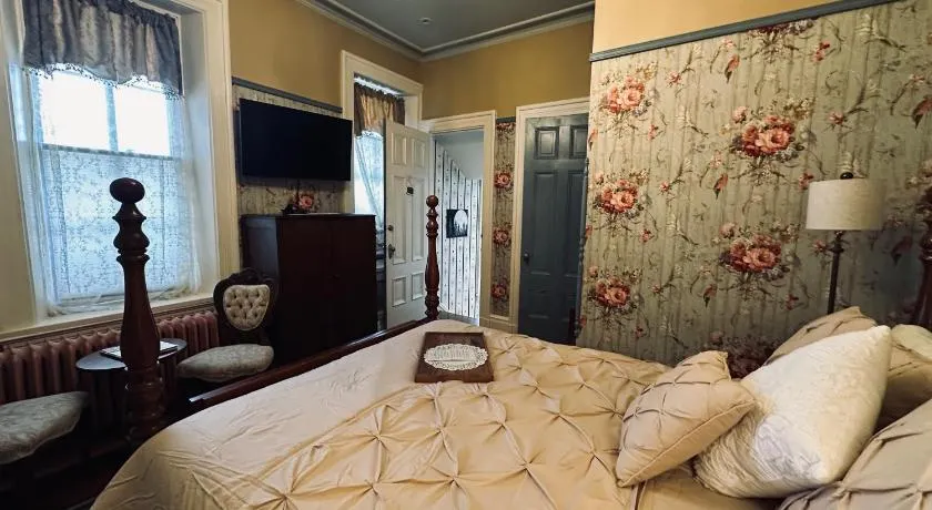 Susquehanna Manor Inn - Image 1