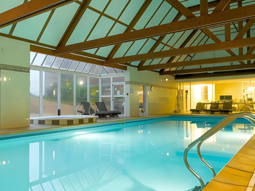 Guildford Manor Hotel & Spa - Image 1