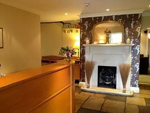 Millhouse Hotel And Riverside Restaurant - Image 1