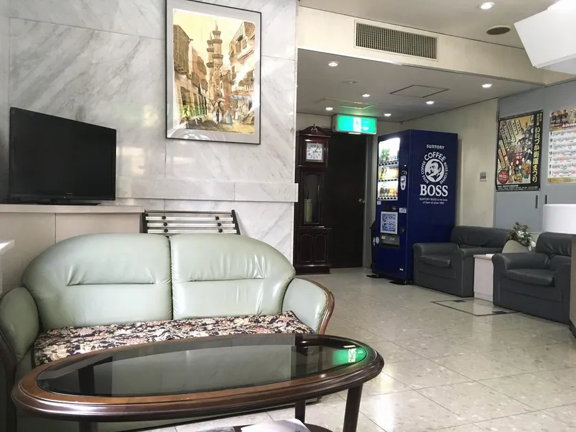 Business Hotel Century - Image 1