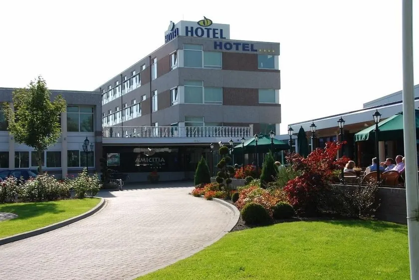Amicitia Hotel Sneek - Image 1