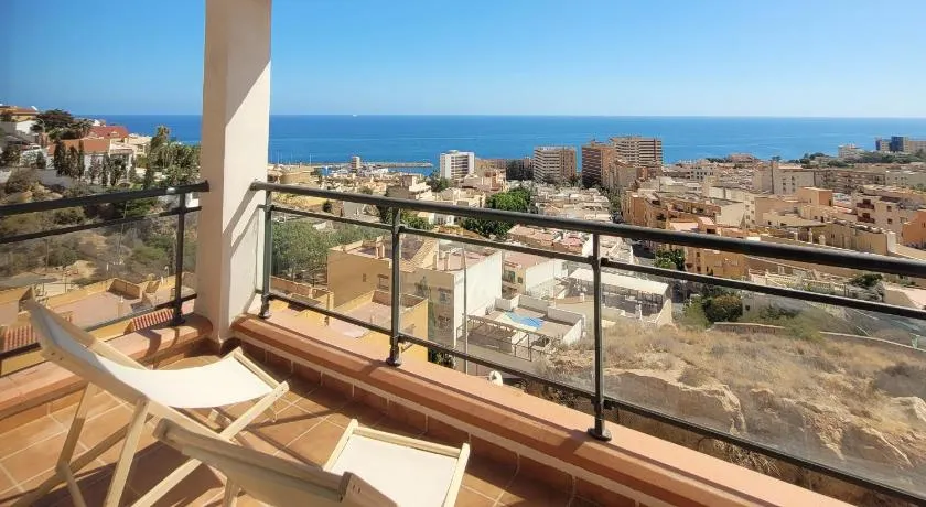 Fantástico Dúplex con vistas y terraza - Image 1