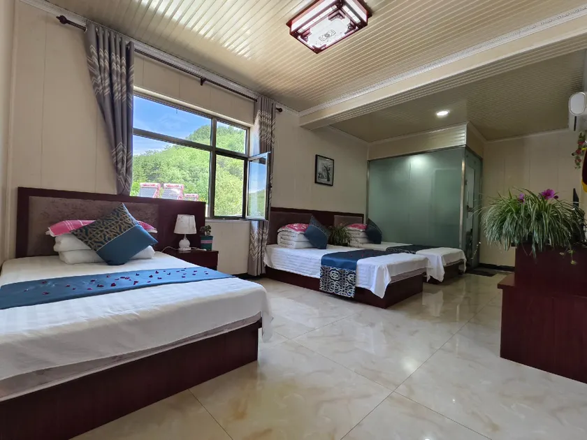 Half-Mountain Homestay - Image 1