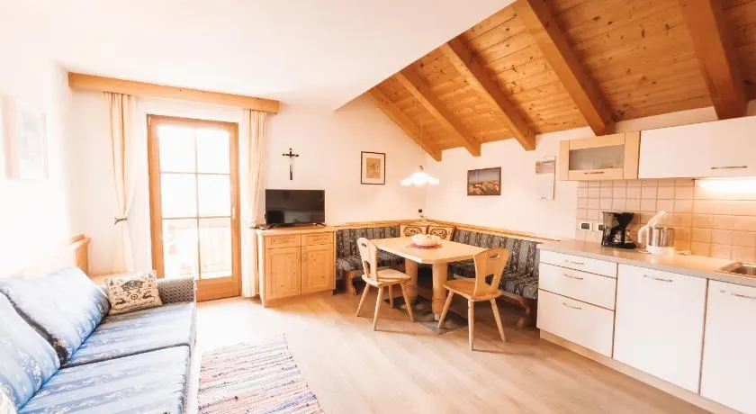 Apartment Fedares - Image 1