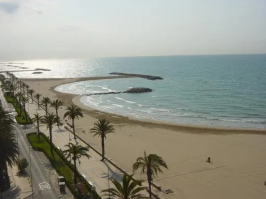 Lovely seaside apartment in front of Calafell beach and Cunit beach - Image 1