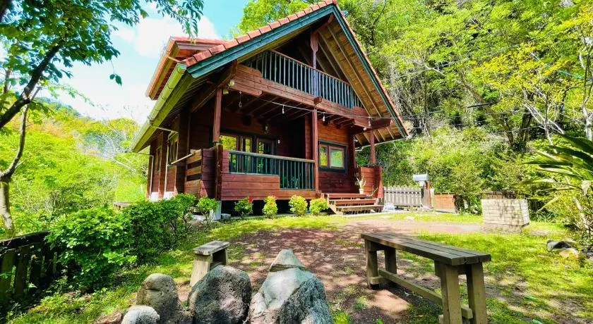 Sunny Side Cottage - Image 1