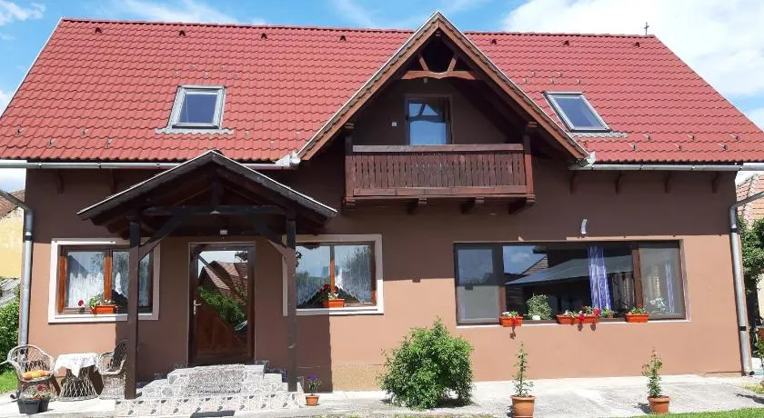 Becze Vanda kulcsosház - Image 1