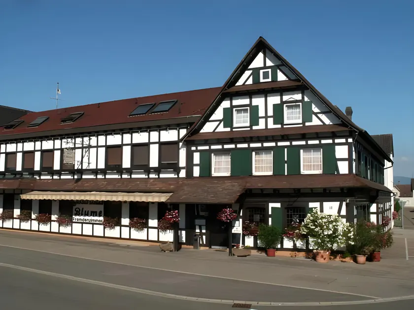 Hotel Landgasthof Blume - Image 1