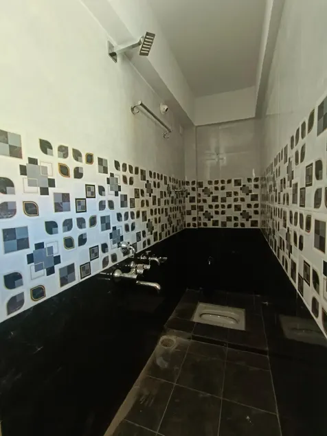 Kia Homestay 3 BHK - Image 1