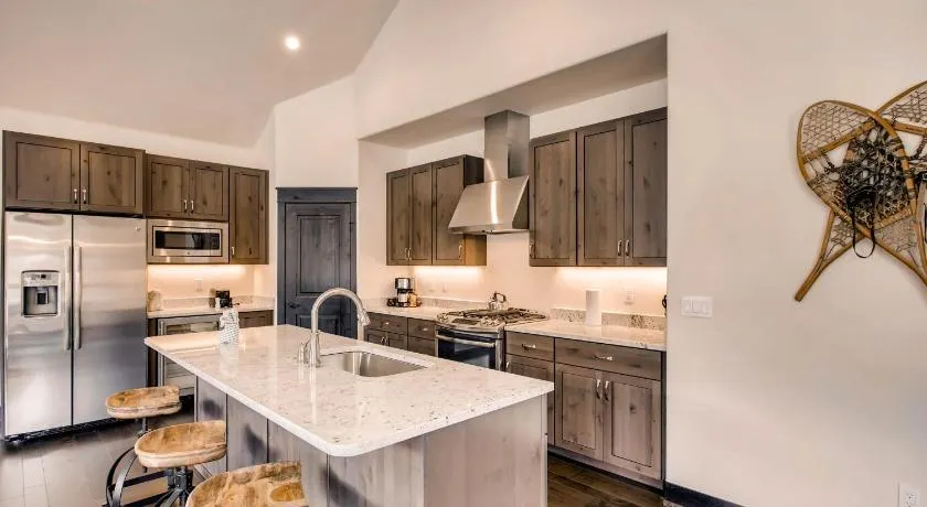 River Run Townhome RR42 - Image 1