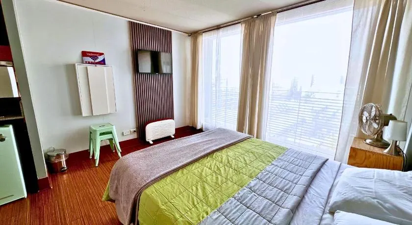 Apartments Zenteno - Image 1
