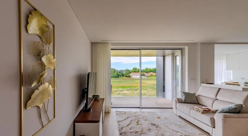 Premium Stay Barcelos - Image 1