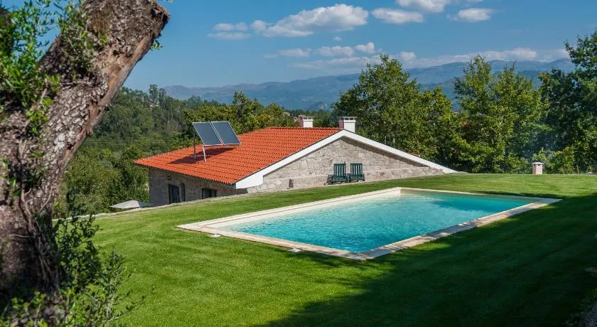Casa nos Penedos - Image 1