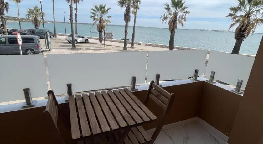 Mrati - Playa - Image 1