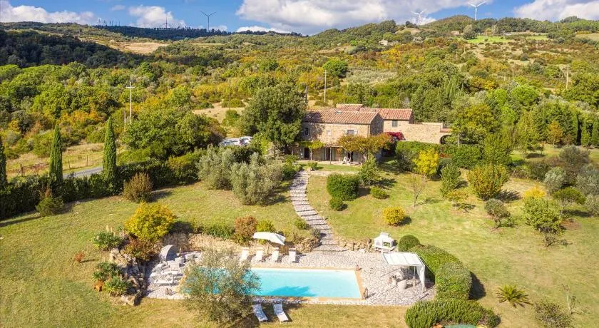 Cinque Cipressi 8, Emma Villas - Image 1