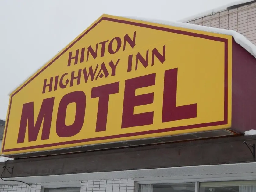 Hinton Highway Inn - Image 1