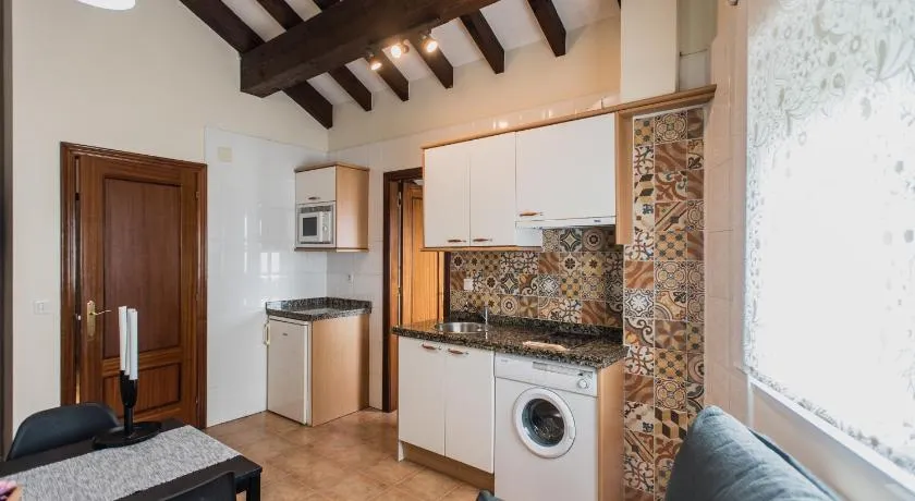 Apartamentos River Santander - Image 1