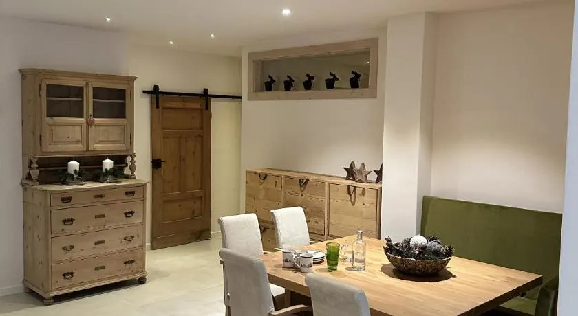 Alpine Rooms and Suites Livigno - Camana Noa - - Image 1