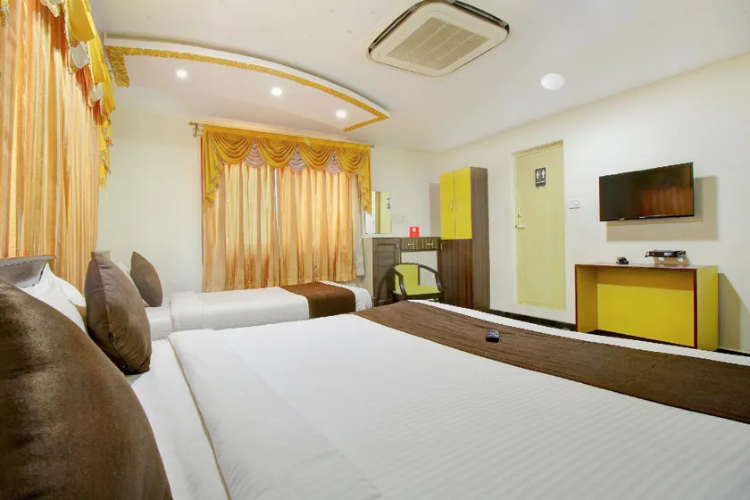 Hotel O India Gate - Image 1