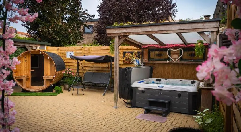 Guesthouse Looierij de Luxe - privé wellness - Image 1