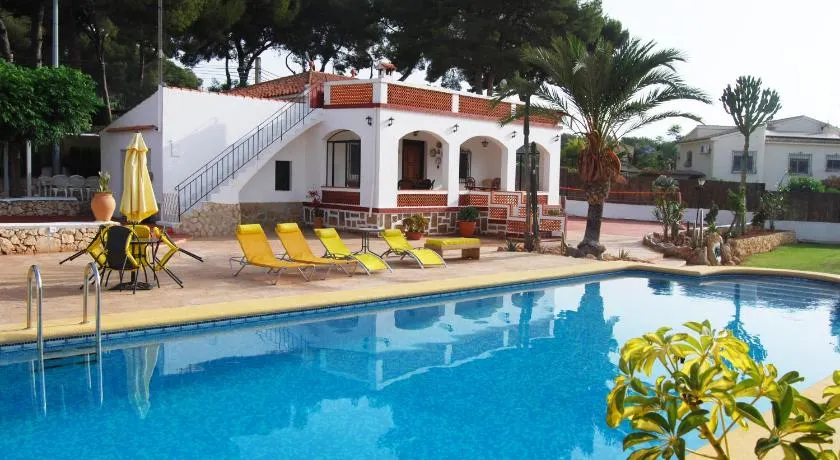 Villa Maria Beach Villa - Image 1