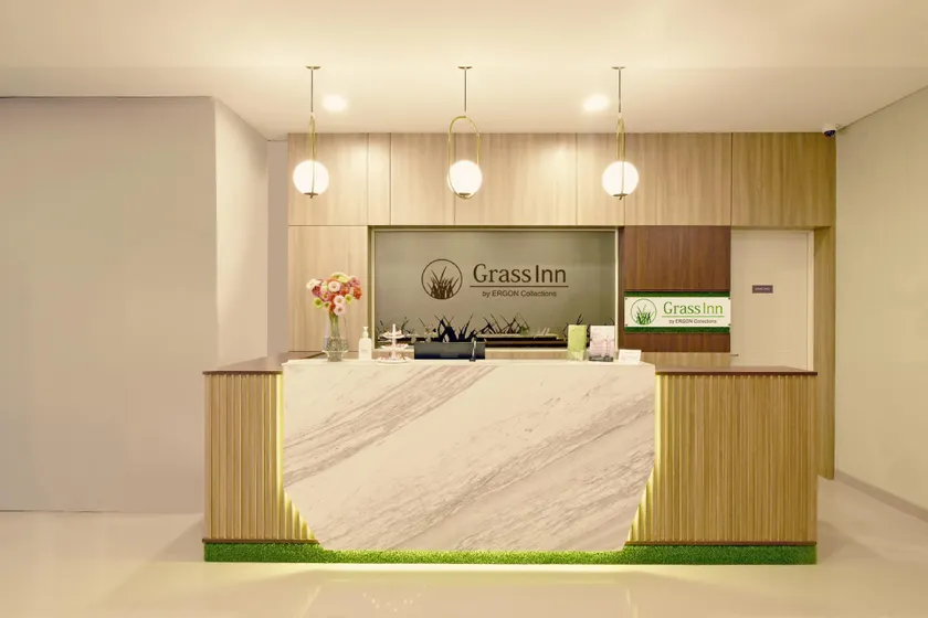 Grass Inn Hotel - Image 1