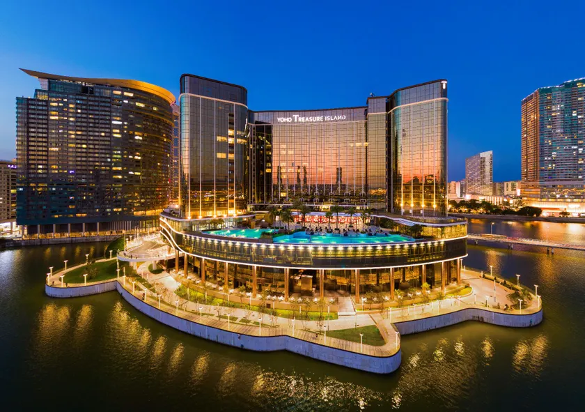 YOHO Treasure Island Hotel  - Image 1