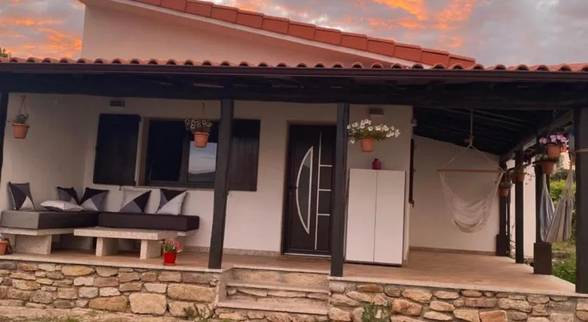 Valentina House - Image 1