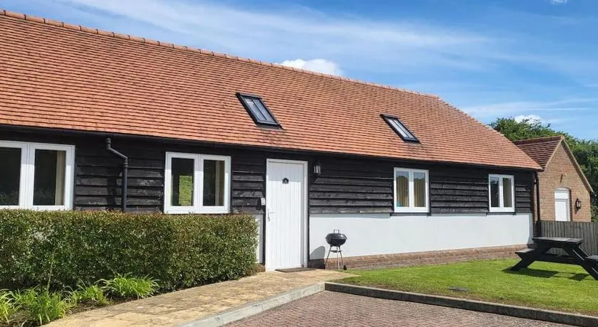 1 Abbey View Cottages, Battle, East Sussex - Image 1