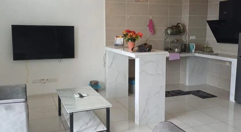 Sunway Onsen Apartment Tambun by ELK Homestay - Image 1