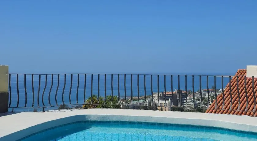 Villa piscina privada MadreselvaSuite - Image 1