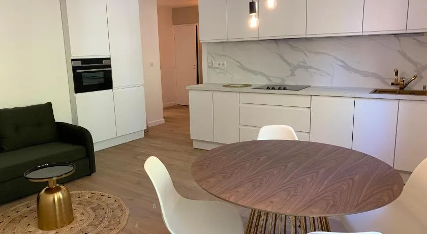 Superbe appartement en hyper centre avec clim - Image 1