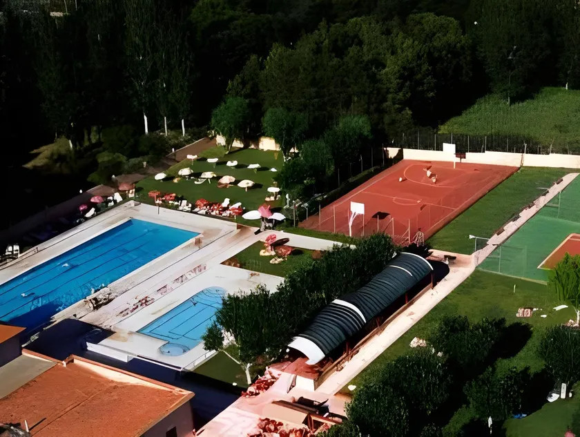Bungalows y Mobil Homes Camping Regio - Image 1