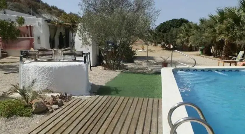 Cortijo casa rural "La cueva " - Image 1