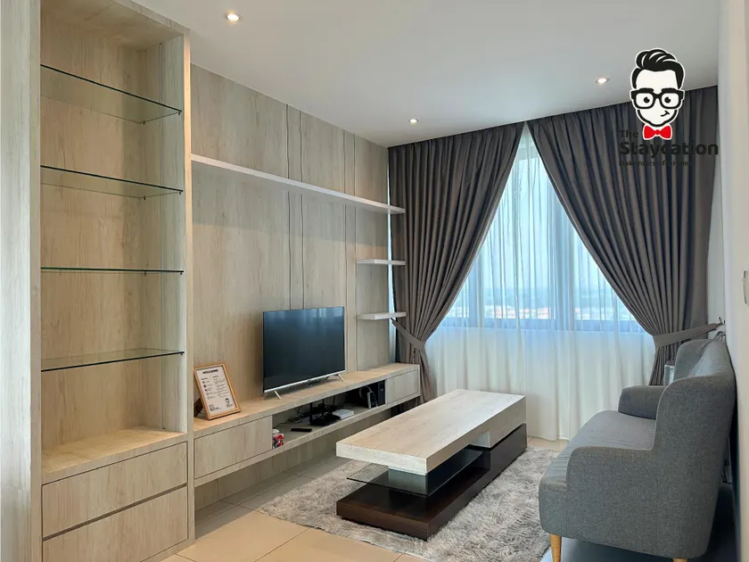 Staycation Homestay 11 Royal Richmond Near Airport - Image 1