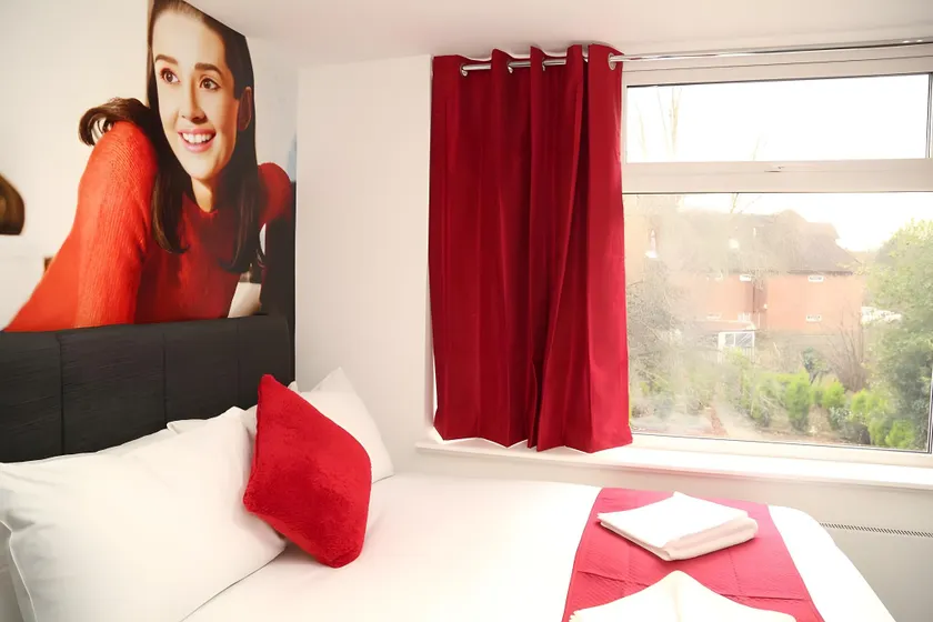 Wembley Park Hotel - Image 1