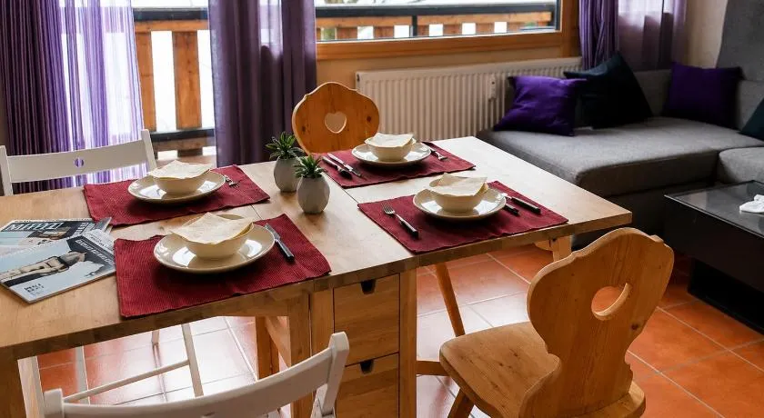 Dachstein Adventure Holiday Apartment - Image 1