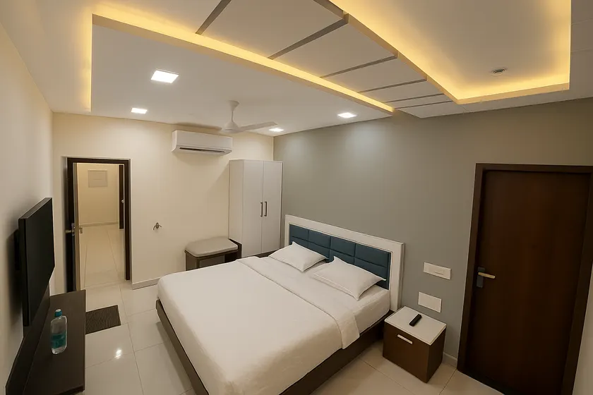 Hotel Paramount - Image 1